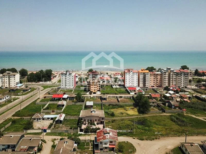 ویلا دوبلکس در خیابان پاسداران بندر انزلی (250 متر)