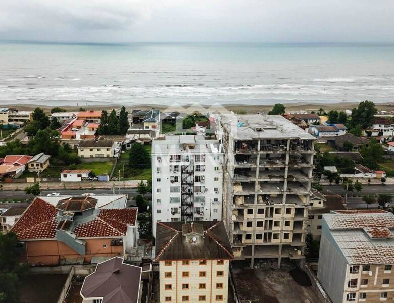 آپارتمان با دید دریا در پاسداران بندر انزلی (150 متر)