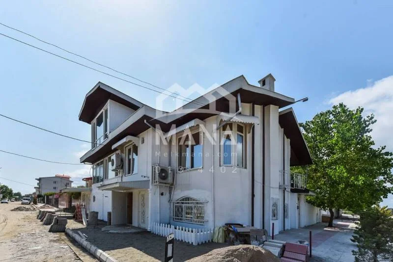 ویلای 2طبقه در پاسداران بندرانزلی (500 متر)