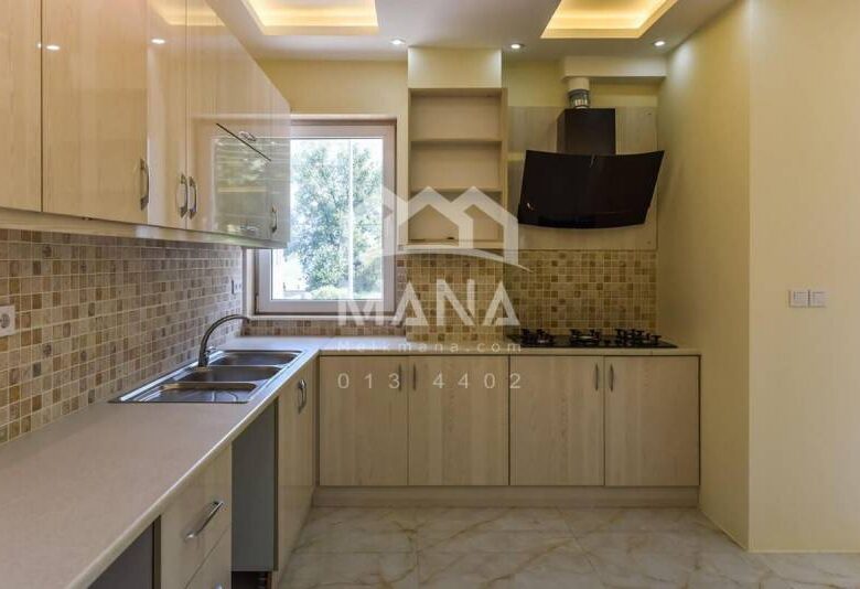 آپارتمان ساحلی در خیابان پاسداران (100 متر)