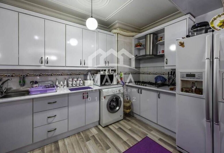 آپارتمان واقع در ساحل قو بندرانزلی