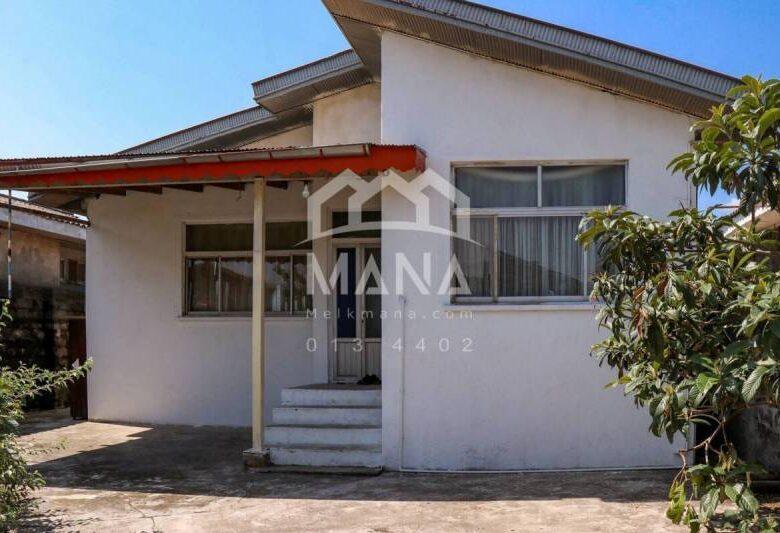 خرید خانه کلنگی در خیابان معلم غازیان