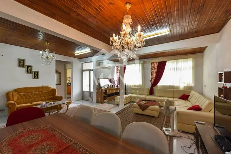 خرید خانه ویلایی در خیابان معلم انزلی
