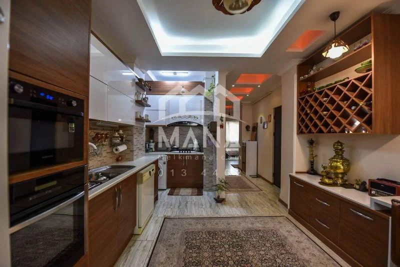 خرید آپارتمان نوساز در چهار راه پور سینا