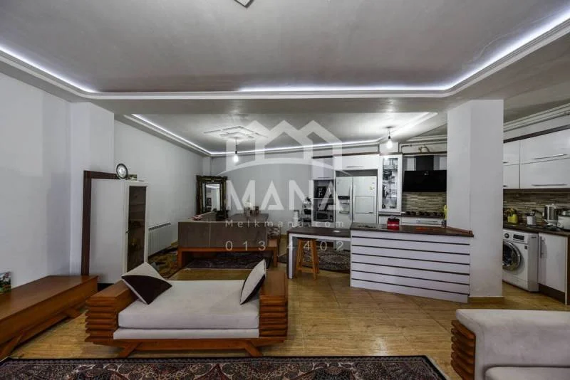 آپارتمان مسکونی واقع در بندرانزلی
