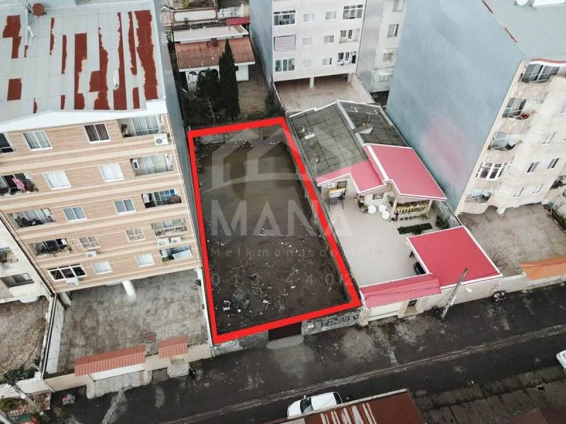 زمین در شمال کاربری مسکونی در بلوار معلم