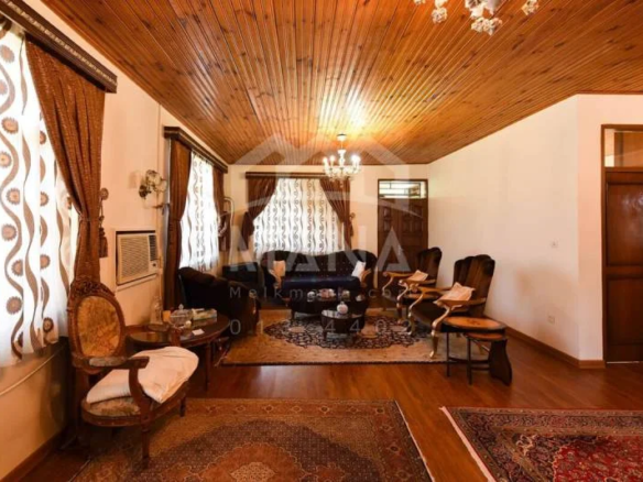 خرید ویلا در گیلان در خیابان تهران انزلی