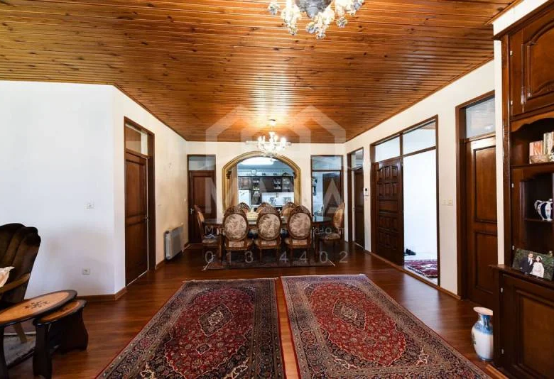 خرید ویلا در گیلان در خیابان تهران انزلی