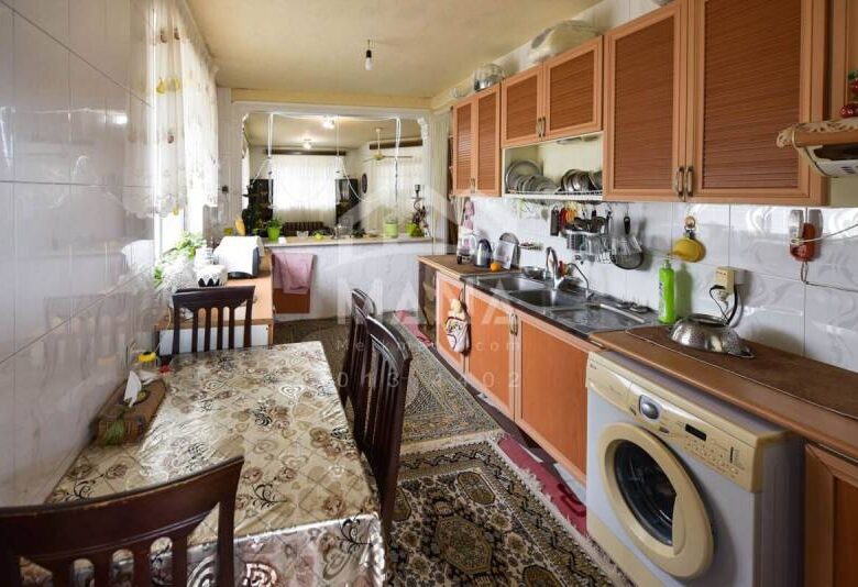 ویلا دوطبقه در پاسداران بندر انزلی (178 متر)