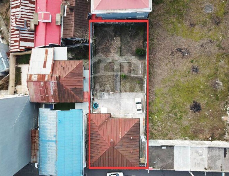 زمین در شمال با خانه کلنگی در مرکز بندر انزلی