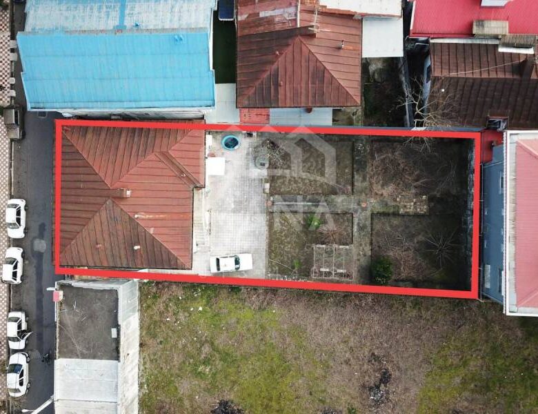 زمین در شمال با خانه کلنگی در مرکز بندر انزلی