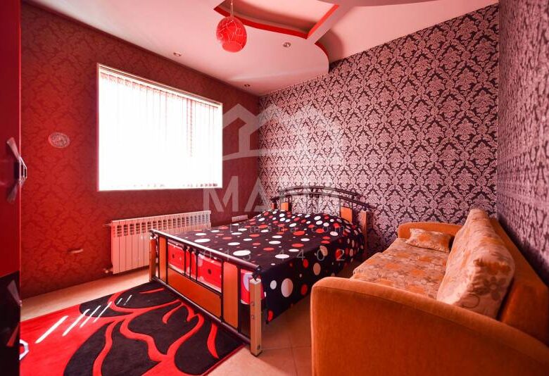 ویلا دوبلکس ساحلی در پاسداران بندر انزلی (500 متر)