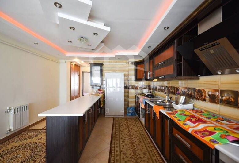 خرید آپارتمان 172 متری با دید دریا در بندرانزلی