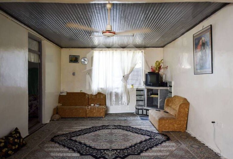 ویلا کلنگی به همراه مغازه در بندرانزلی