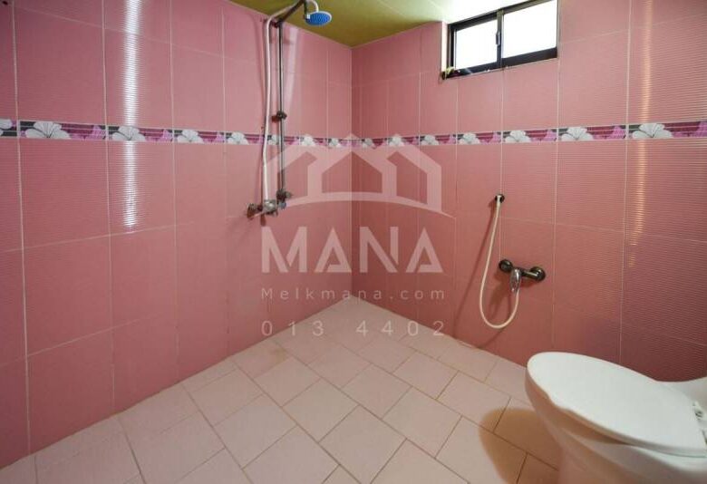 خرید خانه ویلایی حیاط دار 618 متری در انزلی