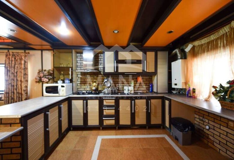 خرید خانه ویلایی حیاط دار 618 متری در انزلی