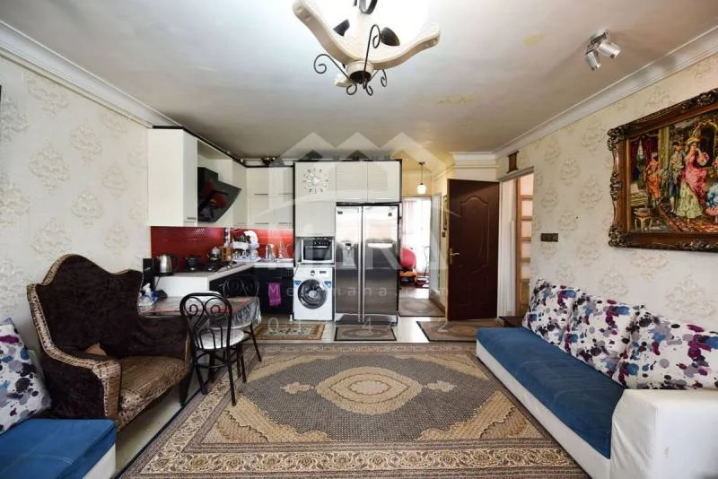 خرید ویلا در رشت (4) آپارتمان 83 متری در پستک رشت