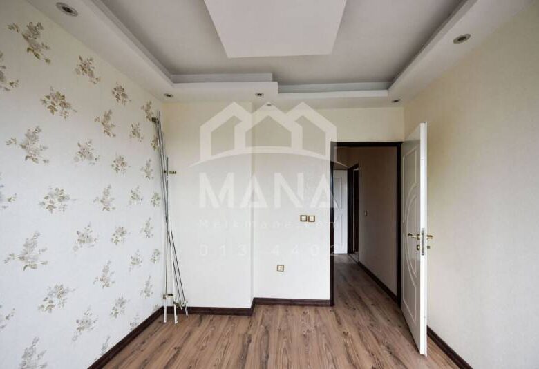 آپارتمان 180 متری با دید دریا در انزلی