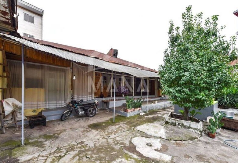 ویلا و 4 دهنه مغازه در غازیان بندرانزلی