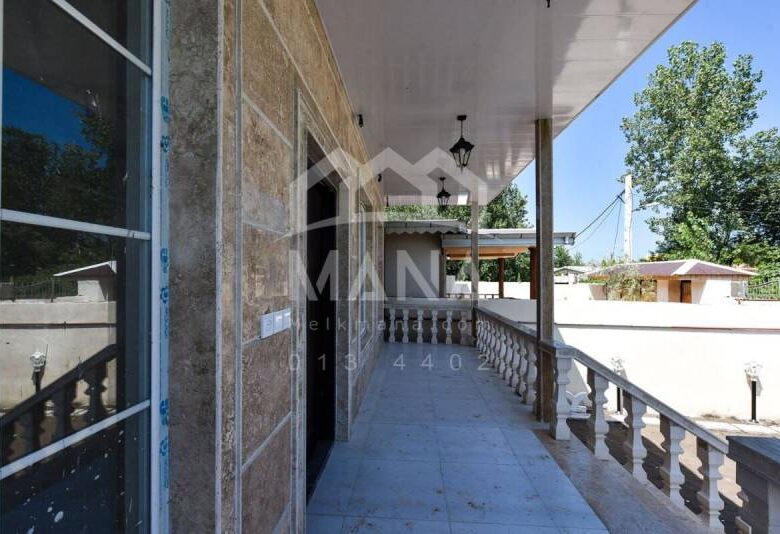 خرید ویلا شهرکی نوساز 215 متری در زیباکنار