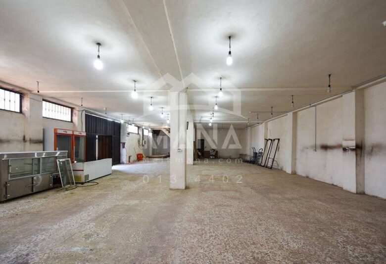 فروش یک انبار 3 طبقه 700متری در انزلی