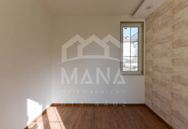 خرید خانه ویلایی ۲۴۰ متری در معلم انزلی