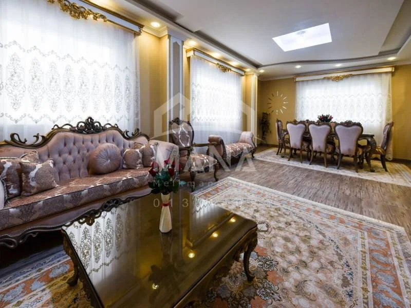 خرید خانه 135 متری در بلوار معلم