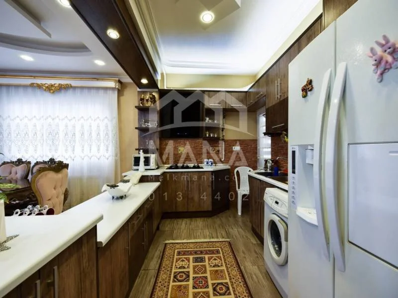 خرید خانه 135 متری در بلوار معلم
