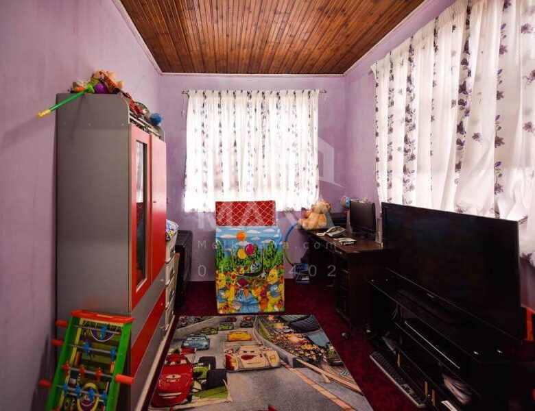 ویلای قدیمی 216 متری در میان پشته