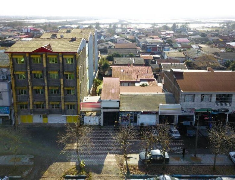 فروش 4 مغازه بهمراه یک ویلا در غازیان