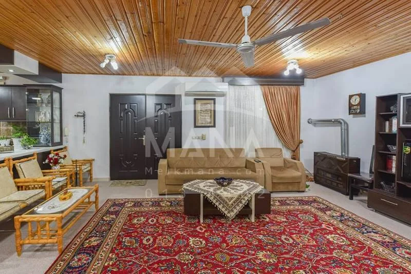فروش ویلا بهمراه یک باب مغازه دربندرانزلی