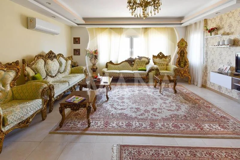 خرید یک واحد آپارتمان در فلکه گاز رشت