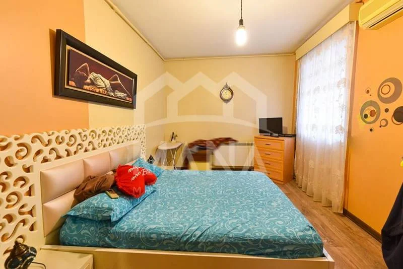 آپارتمان تجاری مسکونی