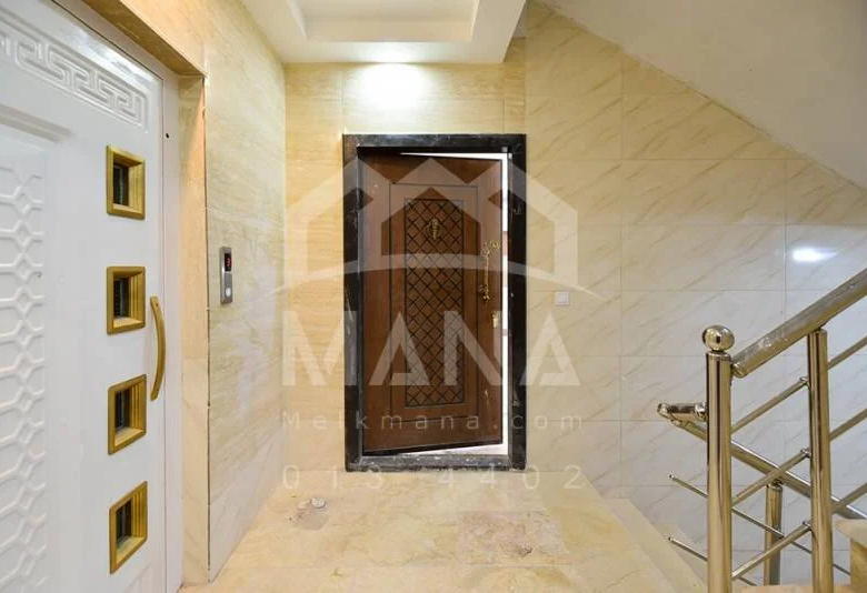 آپارتمان نوساز در غازیان
