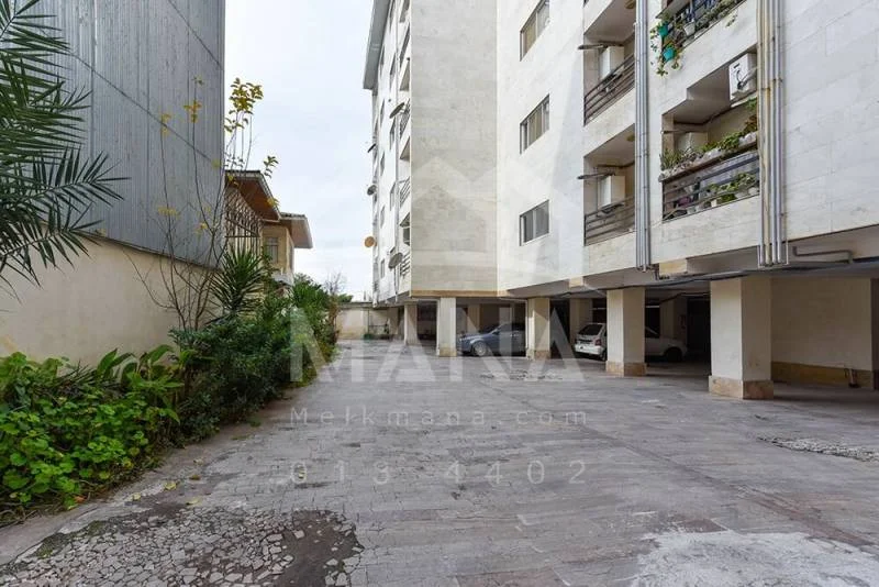 آپارتمان 121 متری در مطهری رشت