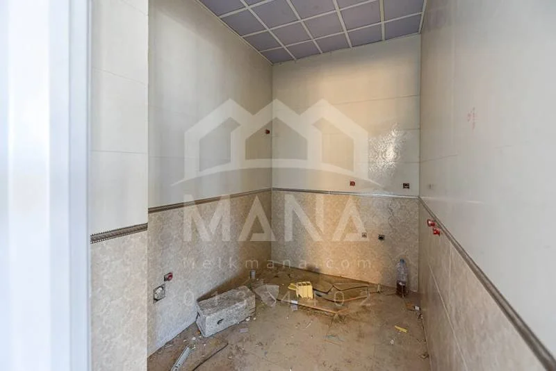 فروش مغازه نوساز 140 متری در بندر انزلی