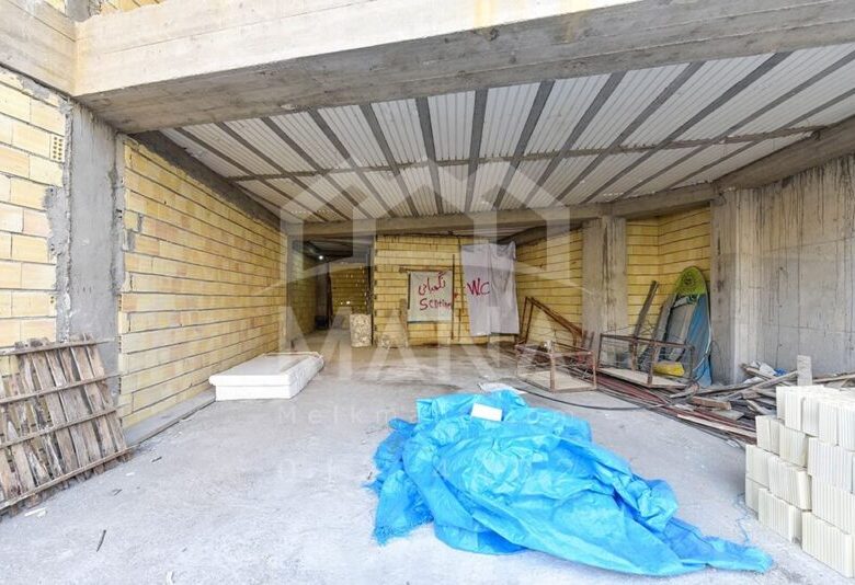 خرید مغازه ۱۵۷ متری دو بر در ضیابری رشت