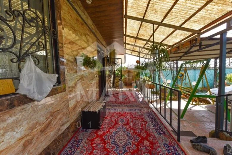 فروش ویلای ۲۷۰ متری در میدان امام حسین رشت