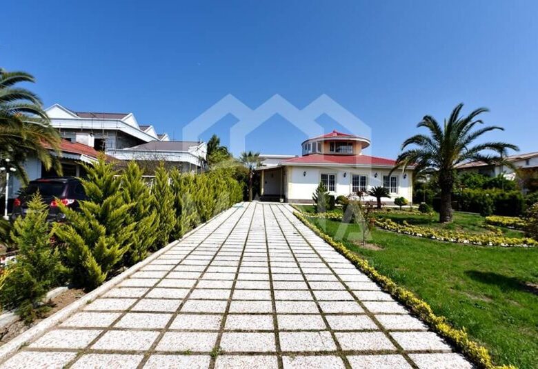 ویلا لوکس در دهکده ساحلی بندر انزلی