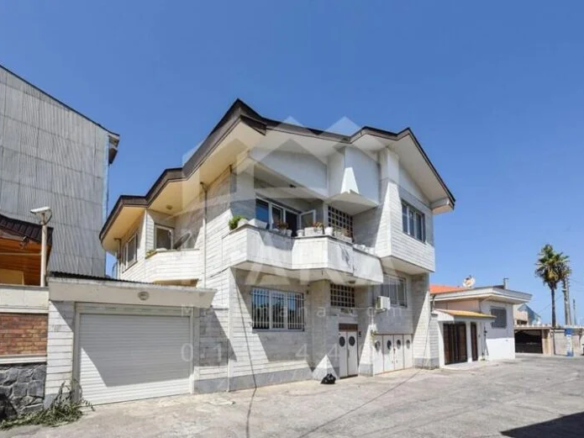 خرید خانه ویلایی در انزلی