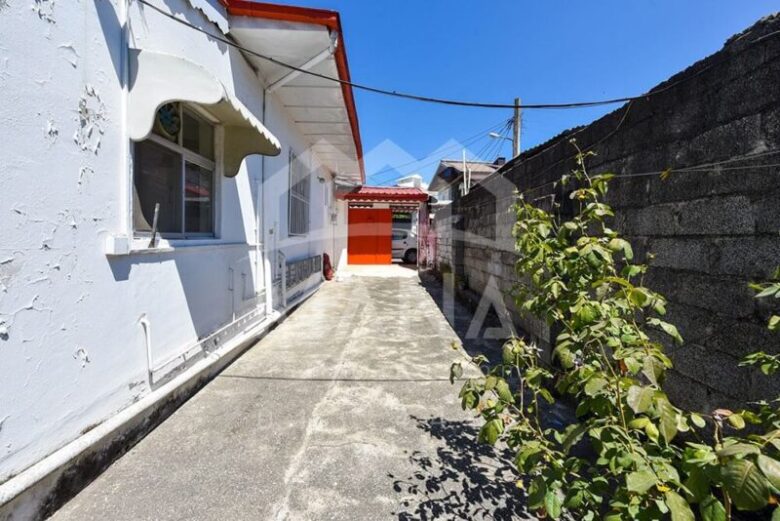 خرید خانه ویلایی کلنگی در انزلی