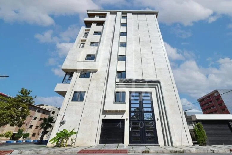 آپارتمان لوکس در بلوار پاسداران انزلی(140 متر)
