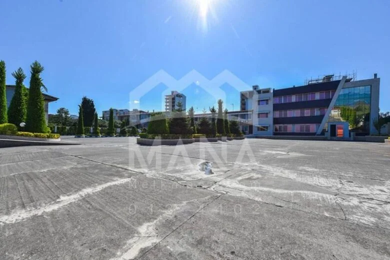 هتل ساحلی در بندر انزلی(7050 متر)