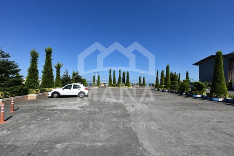 هتل ساحلی در بندر انزلی(7050 متر)