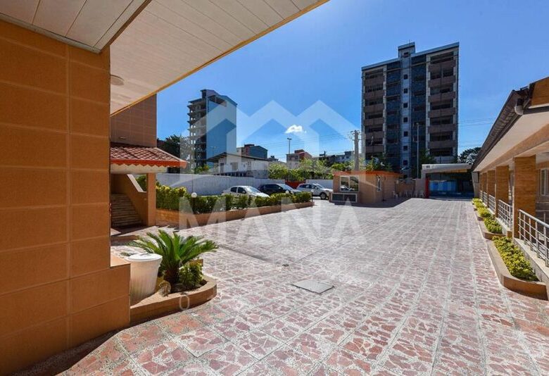 هتل ساحلی در بندر انزلی(7050 متر)