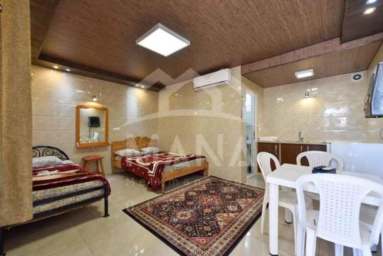 هتل ساحلی در بندر انزلی(7050 متر)