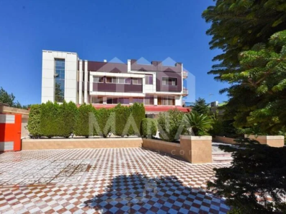 هتل ساحلی در بندر انزلی(7050 متر)