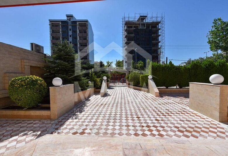 هتل ساحلی در بندر انزلی(7050 متر)