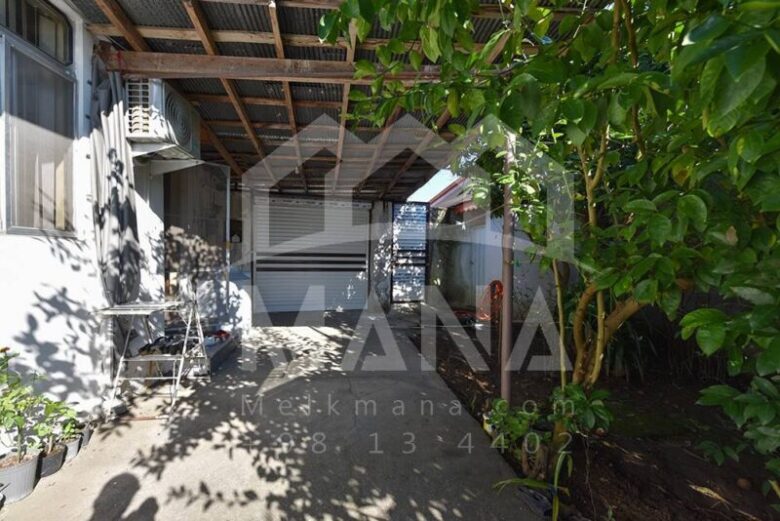 خرید خانه کلنگی در گیلان بندر انزلی