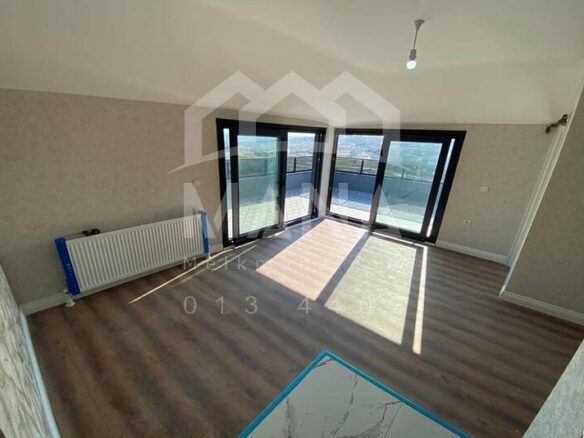 آپارتمان با دید دریا 5